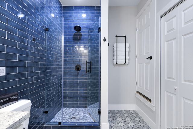 1917 W Huisache, San Antonio, TX 78201