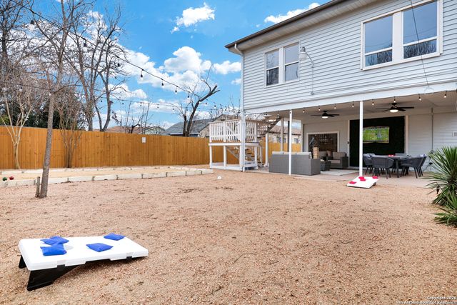 1917 W Huisache, San Antonio, TX 78201