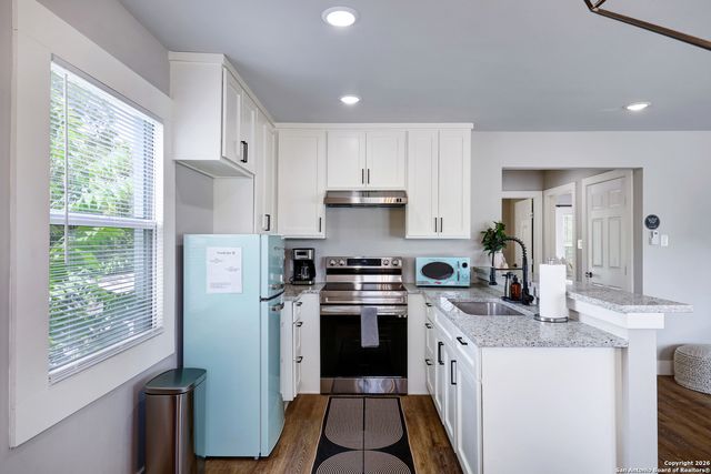 1917 W Huisache, San Antonio, TX 78201