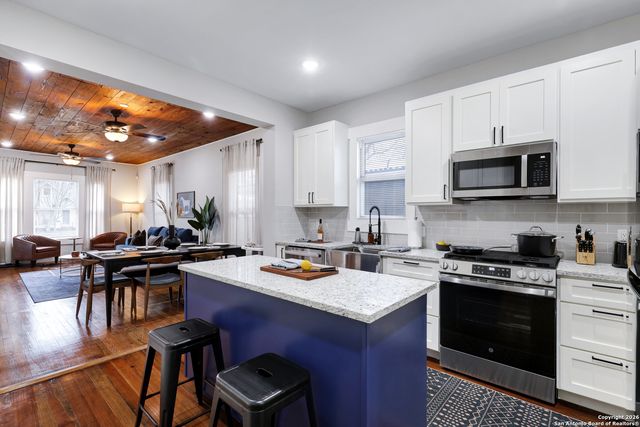 1917 W Huisache, San Antonio, TX 78201