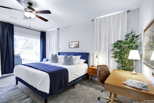 1917 W Huisache, San Antonio, TX 78201