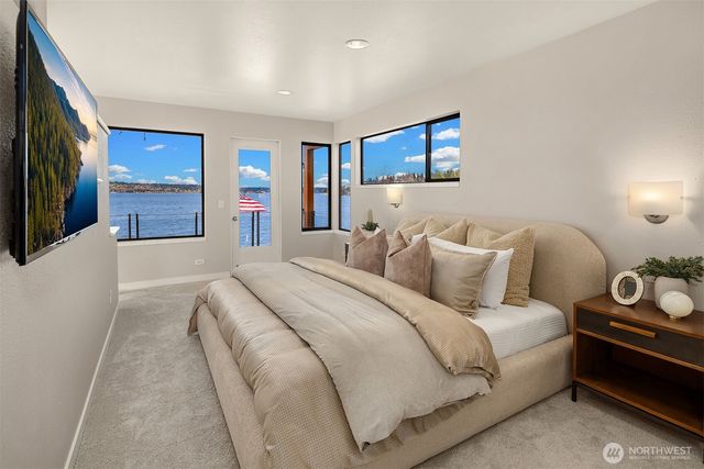 1621 10th Street W, Kirkland, WA 98033