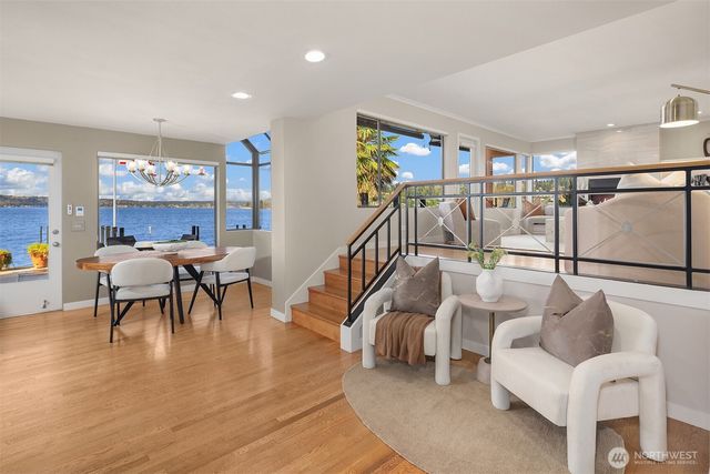 1621 10th Street W, Kirkland, WA 98033