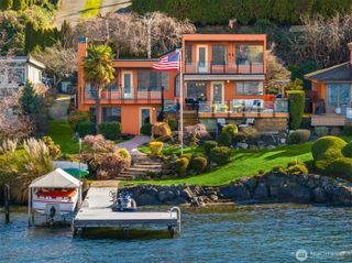 1621 10th Street W, Kirkland, WA 98033