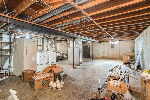 848 Athena Drive, Albion, MI 49224