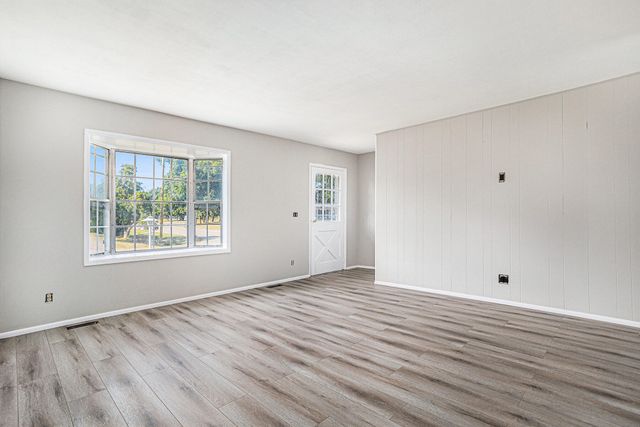 848 Athena Drive, Albion, MI 49224