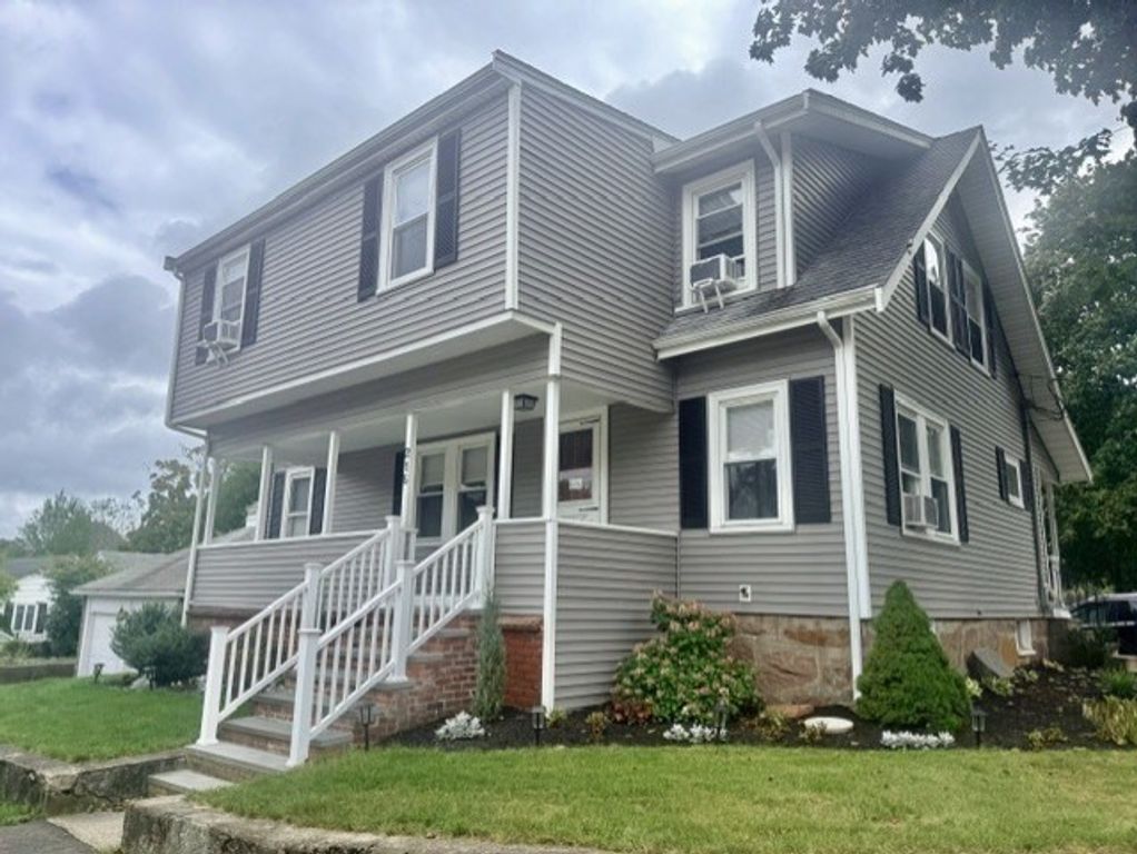 216 Pond Street 2, Braintree, MA 02184
