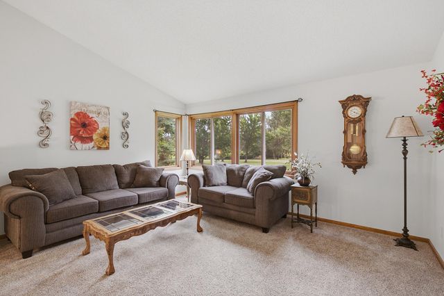 7135 167th Street E, Prior Lake, MN 55372