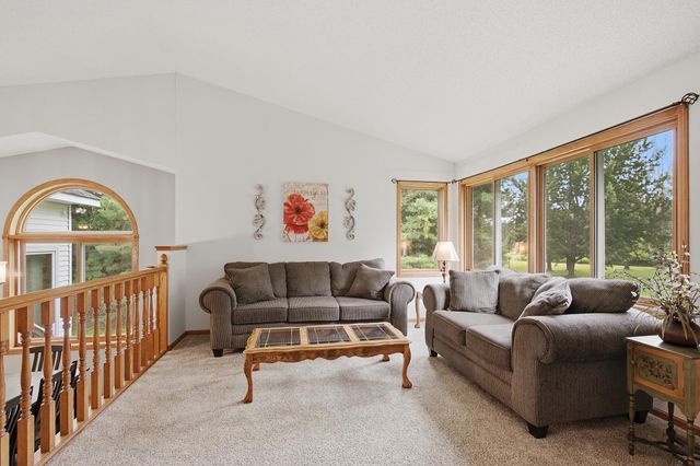 7135 167th Street E, Prior Lake, MN 55372