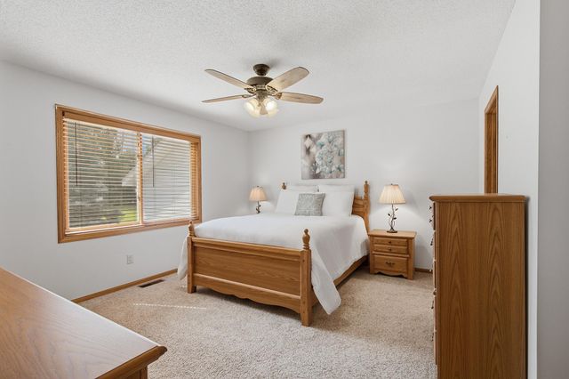 7135 167th Street E, Prior Lake, MN 55372