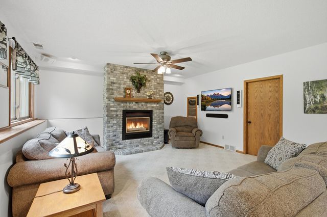 7135 167th Street E, Prior Lake, MN 55372