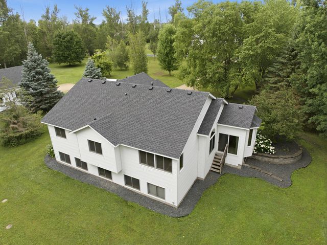 7135 167th Street E, Prior Lake, MN 55372