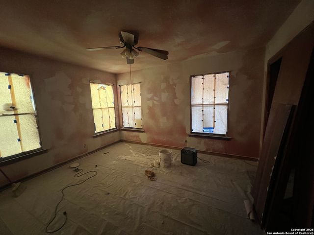 1338 Merida, San Antonio, TX 78207