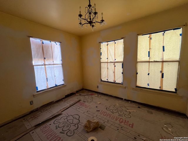 1338 Merida, San Antonio, TX 78207