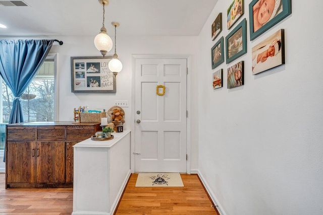 162 Ridgewood DR, Troutville, VA 24175