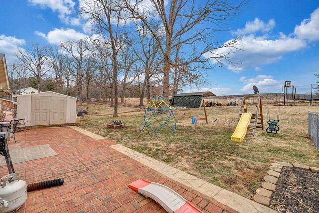 162 Ridgewood DR, Troutville, VA 24175