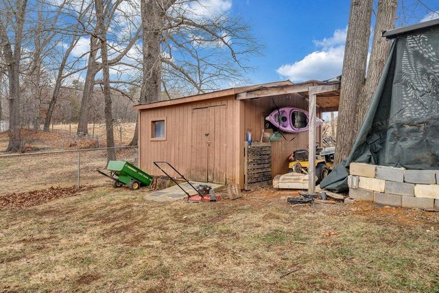 162 Ridgewood DR, Troutville, VA 24175