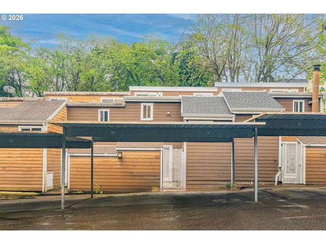 1616 VILLAGE PARK Pl, West Linn, OR 97068