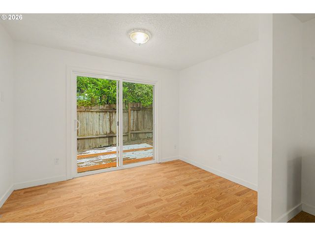 1616 VILLAGE PARK Pl, West Linn, OR 97068
