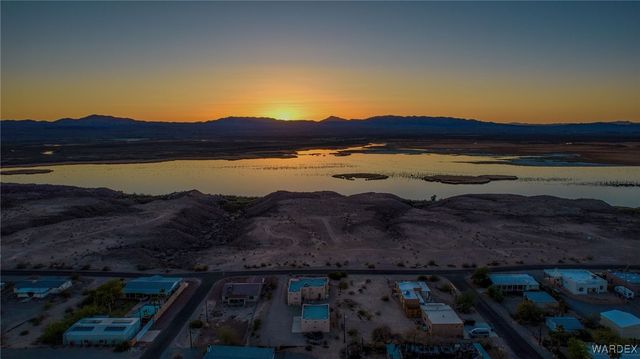 13170 Cactus Drive, Topock, AZ 86436