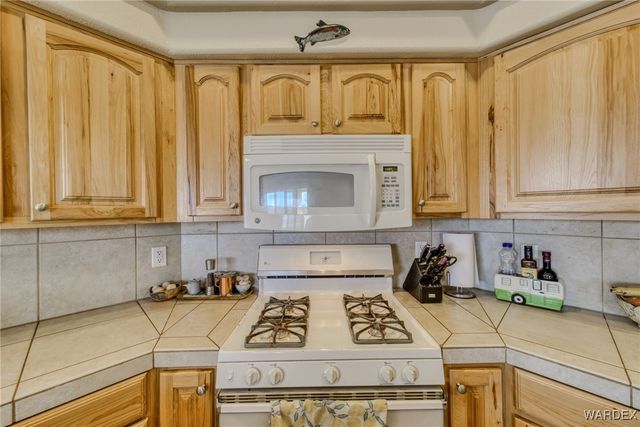 13170 Cactus Drive, Topock, AZ 86436