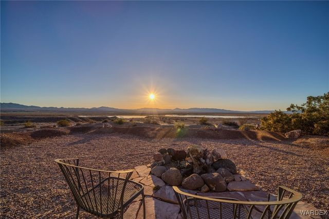 13170 Cactus Drive, Topock, AZ 86436