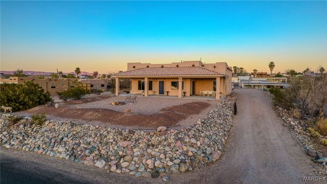 13170 Cactus Drive, Topock, AZ 86436