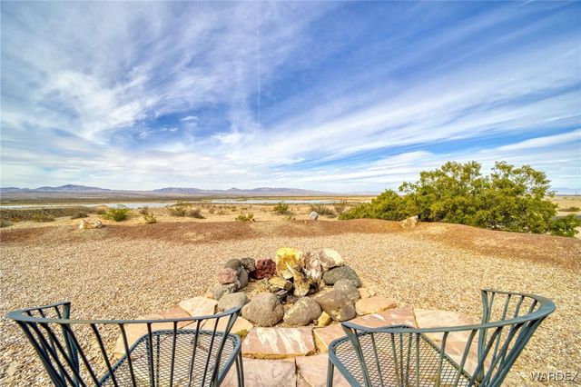13170 Cactus Drive, Topock, AZ 86436