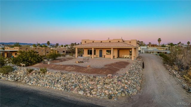 13170 Cactus Drive, Topock, AZ 86436