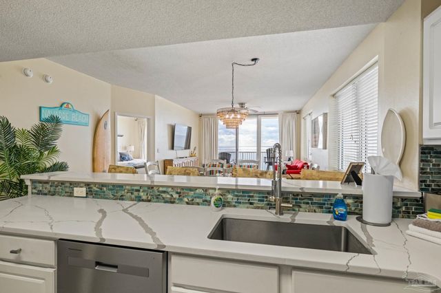 8577 Gulf Blvd 1205, Navarre Beach, FL 32566