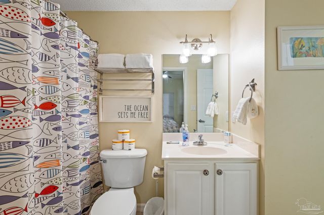 8577 Gulf Blvd 1205, Navarre Beach, FL 32566