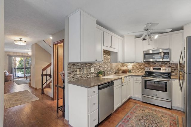 1120 Terrace Park Dr Drive, Bettendorf, IA 52722