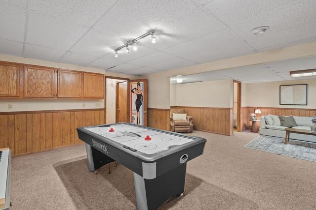 1120 Terrace Park Dr Drive, Bettendorf, IA 52722