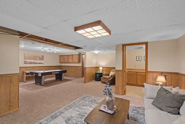 1120 Terrace Park Dr Drive, Bettendorf, IA 52722