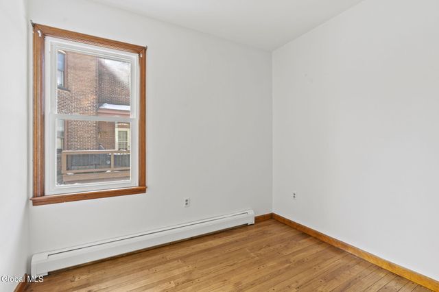 221 N 3rd Avenue, Mechanicville, NY 12118