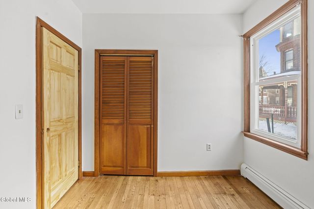 221 N 3rd Avenue, Mechanicville, NY 12118