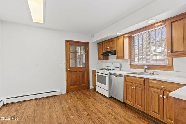 221 N 3rd Avenue, Mechanicville, NY 12118