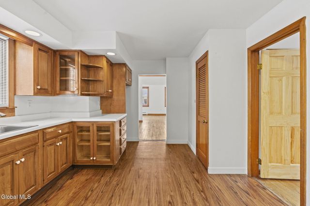 221 N 3rd Avenue, Mechanicville, NY 12118