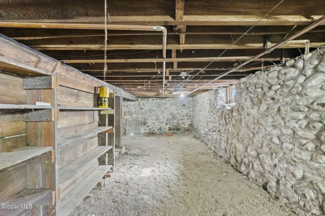 221 N 3rd Avenue, Mechanicville, NY 12118