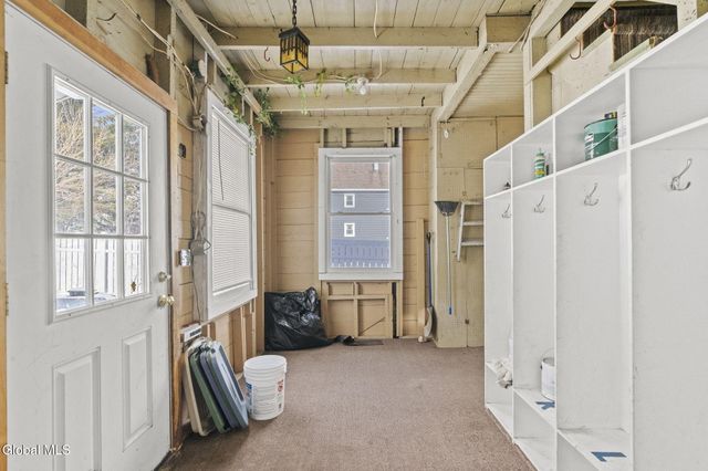 221 N 3rd Avenue, Mechanicville, NY 12118