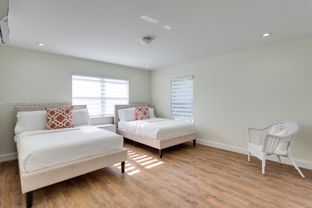 6260 SW 58th Place, South Miami, FL 33143