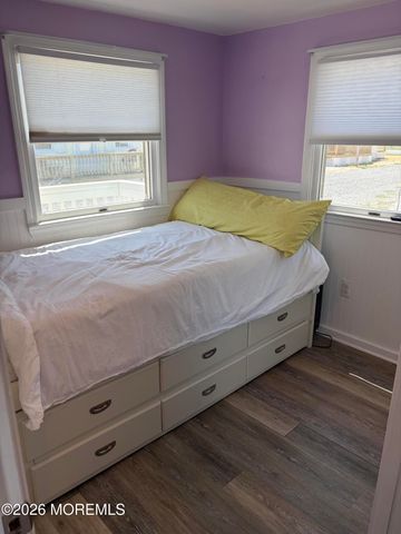 76 Millers Lane, Seaside Park, NJ 08752