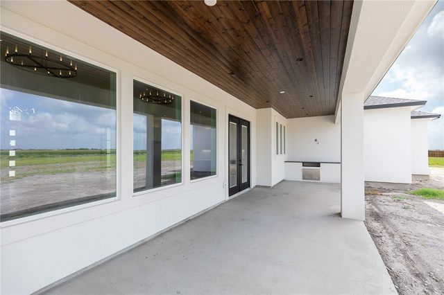 1641 Gemini Acres Dr, Corpus Christi, TX 78415