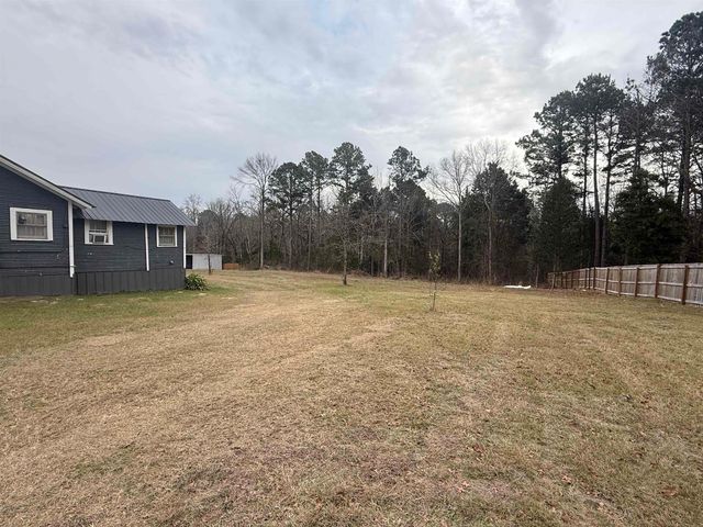 6939 County Road 378, Laneville, TX 75677