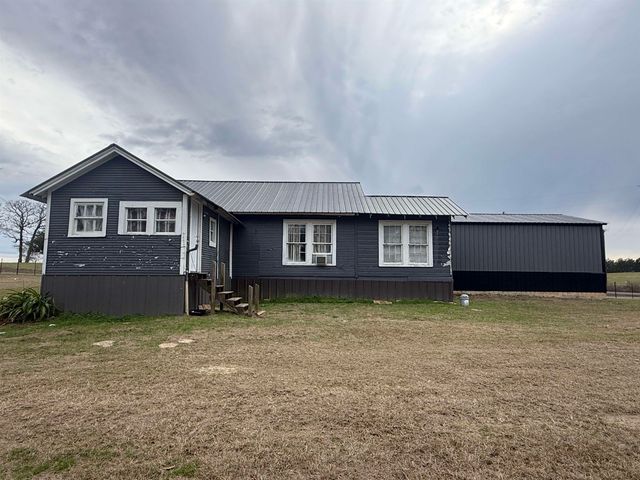 6939 County Road 378, Laneville, TX 75677