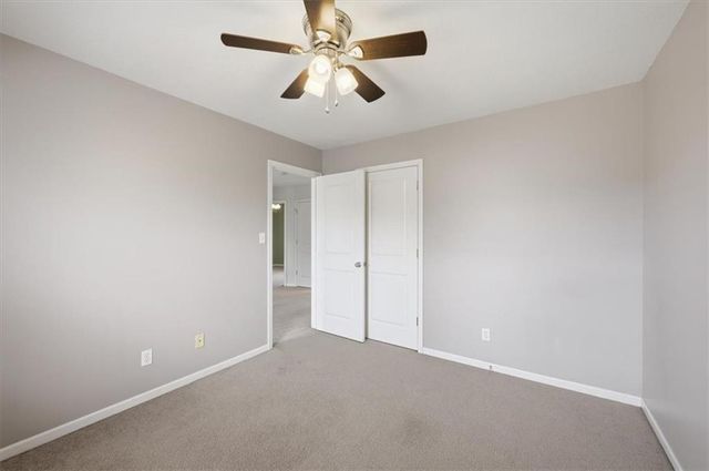4602 Park Lane, Leavenworth, KS 66048