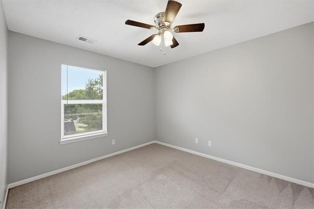 4602 Park Lane, Leavenworth, KS 66048
