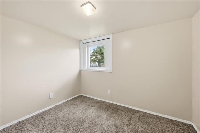 4602 Park Lane, Leavenworth, KS 66048