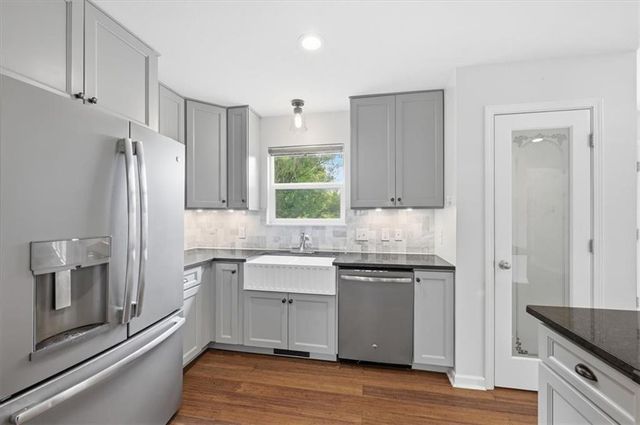 4602 Park Lane, Leavenworth, KS 66048