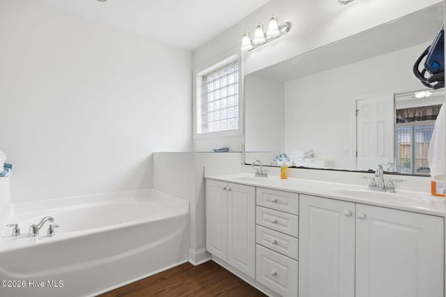 1018 Garden Club Way, Leland, NC 28451
